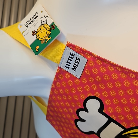 NWT Apron Little Miss Sunshine girl's kids Mr Men messy play for cooking, baking - Picture 3 of 13